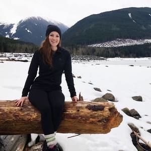 Meet your Posher, Marisa